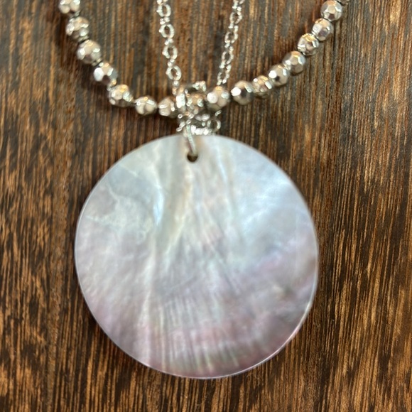 Cookie Lee Mother of Pearl Necklace - Picture 3 of 9